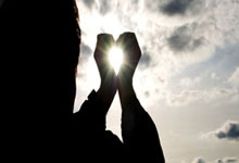 苹果分身激活码商城,24小时自动发卡商城,多开激活码商城,苹果多开激活码商城